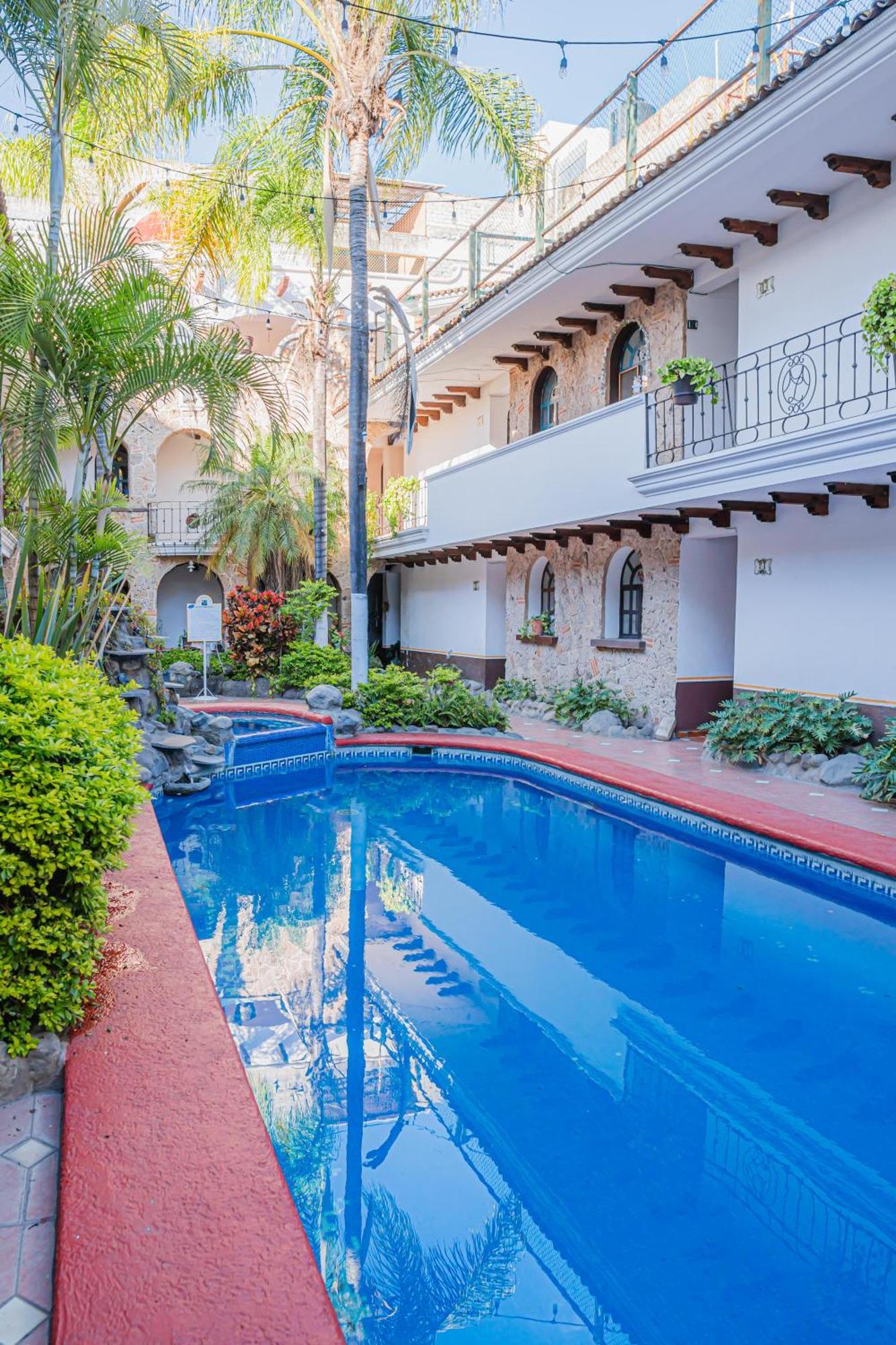 סיודד גוזמן Hotel Zapotlan מראה חיצוני תמונה