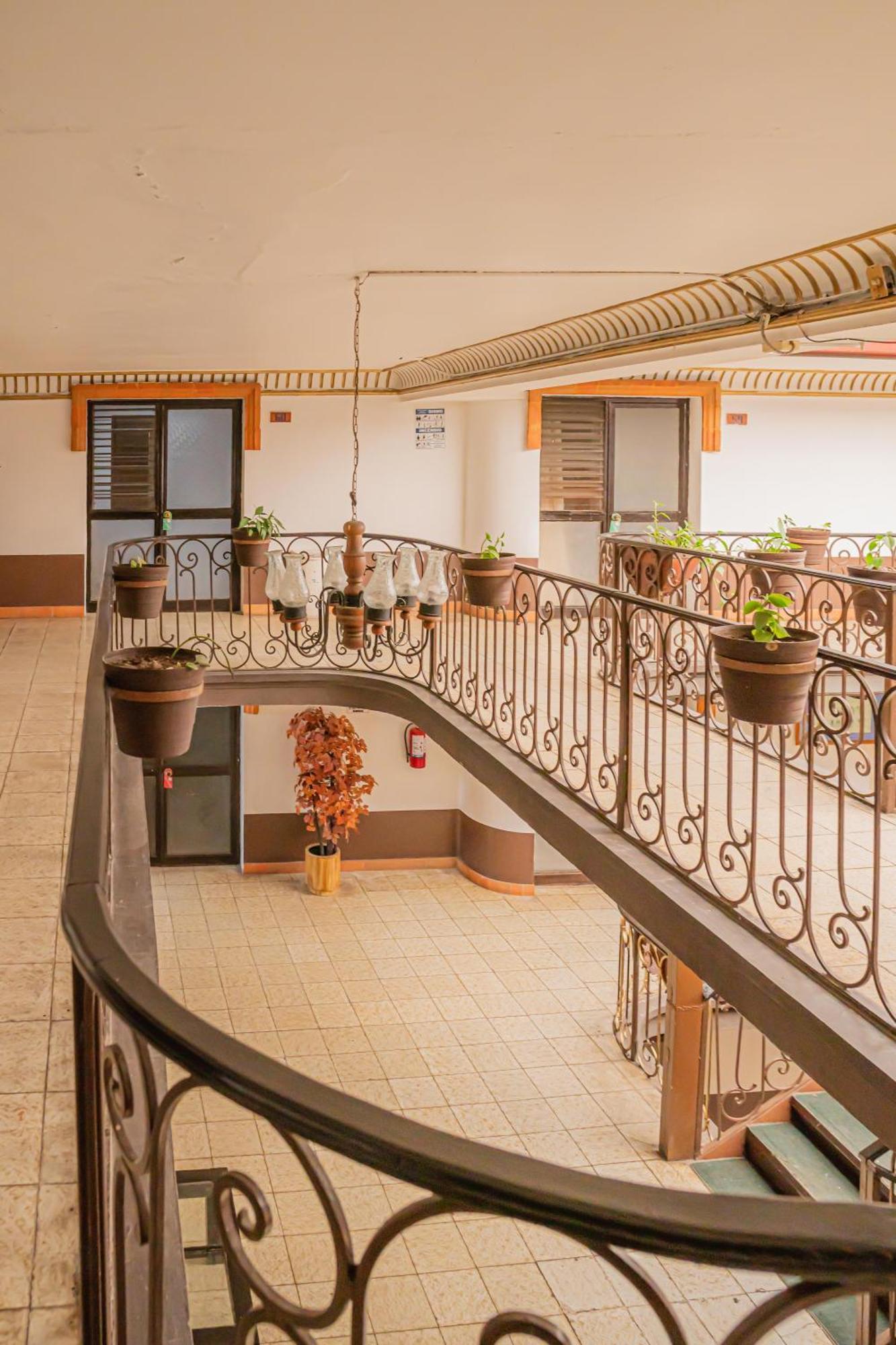 סיודד גוזמן Hotel Zapotlan מראה חיצוני תמונה